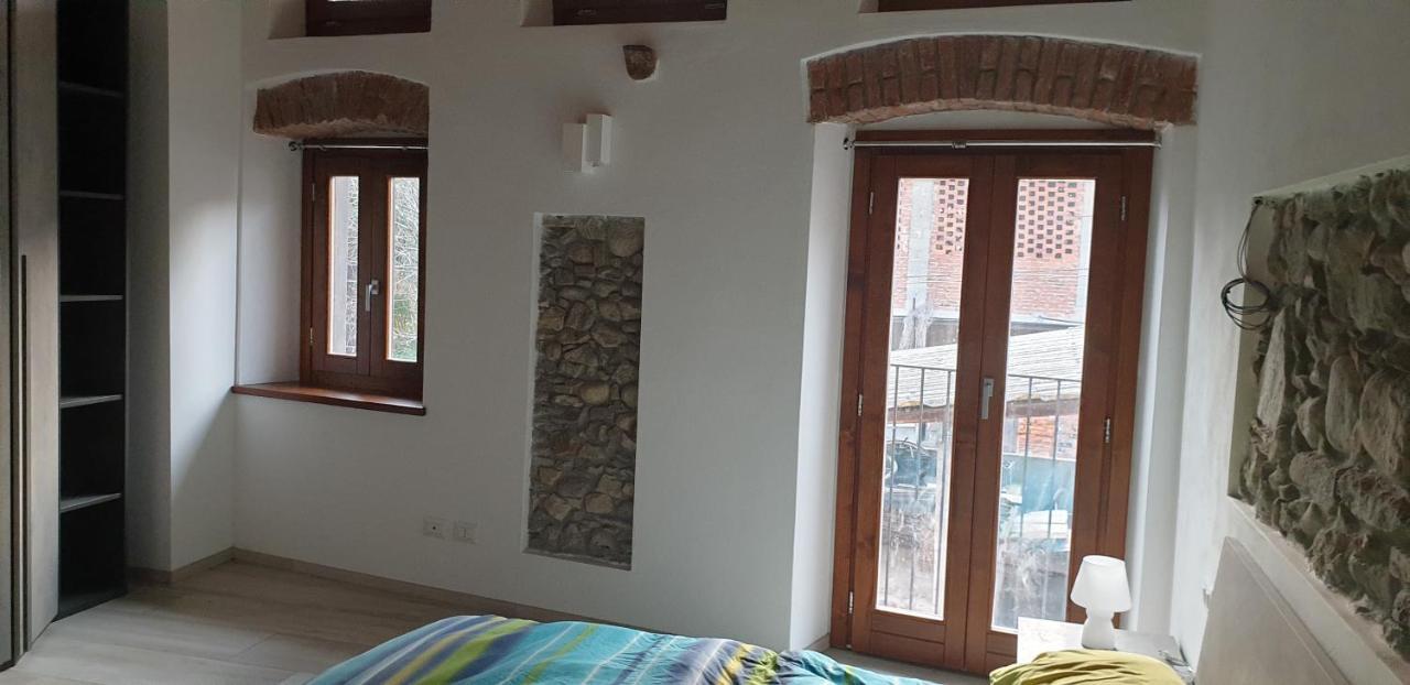 Casa Del Lago Travedona ภายนอก รูปภาพ